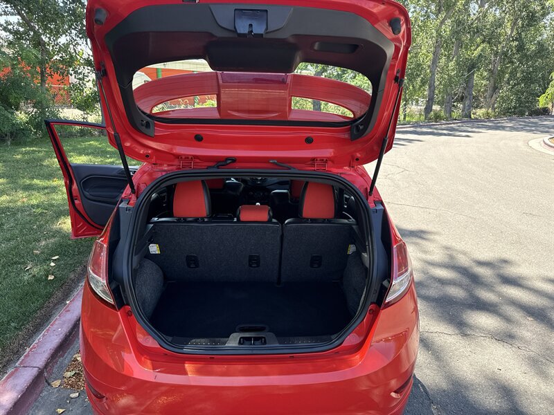 Used 2015 Ford Fiesta ST w/ ST Recaro Package FWD image 17