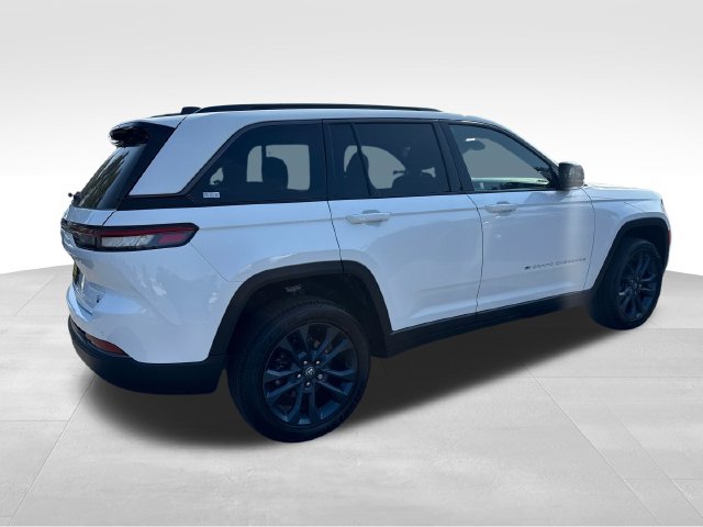 New 2026 Jeep Grand Cherokee Limited AWD/4WD image 7