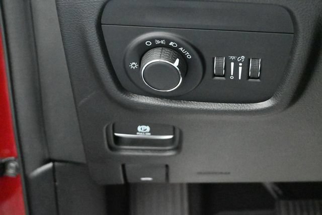 Used 2023 Jeep Grand Cherokee L Laredo AWD/4WD image 11