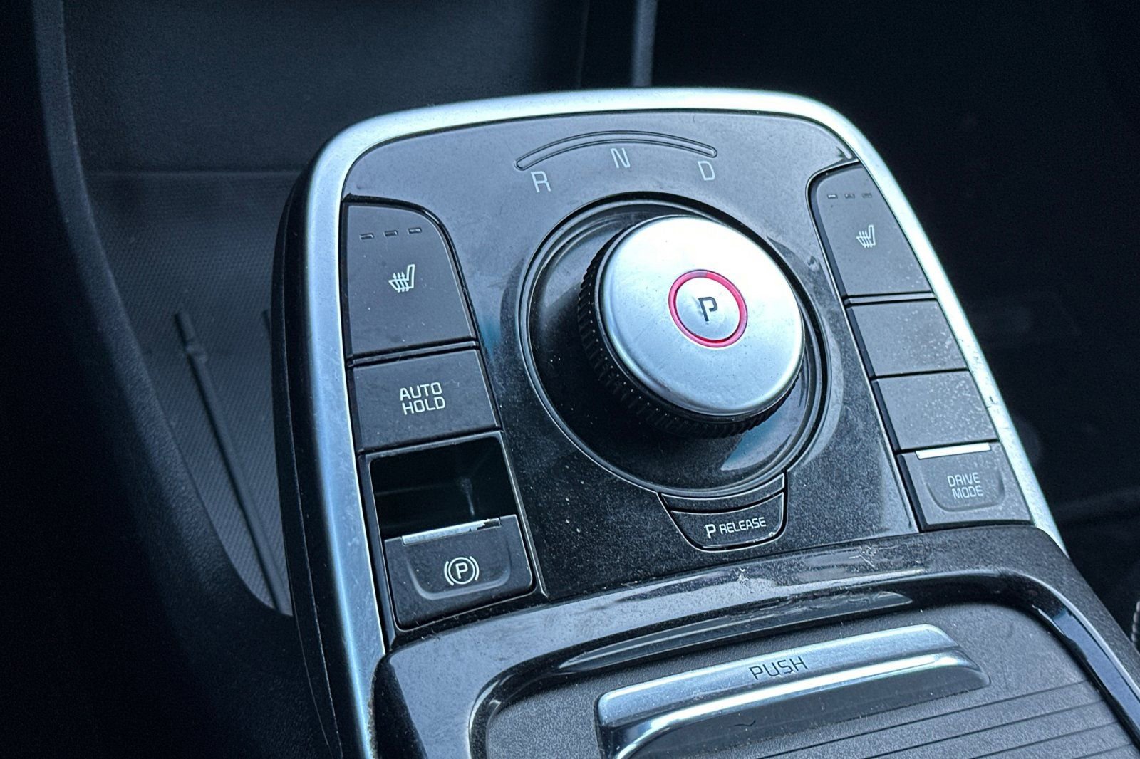 Used 2022 Kia Niro EX image 25