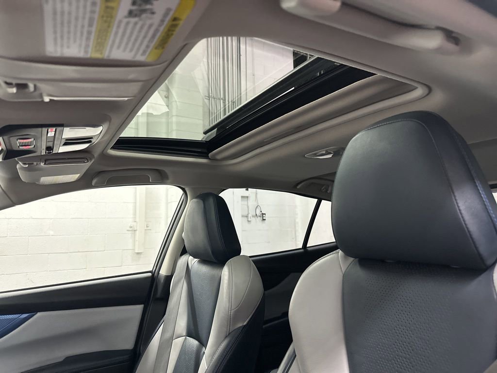 Used 2021 Subaru Crosstrek Hybrid w/ Moonroof Package w/Navigation AWD/4WD image 34