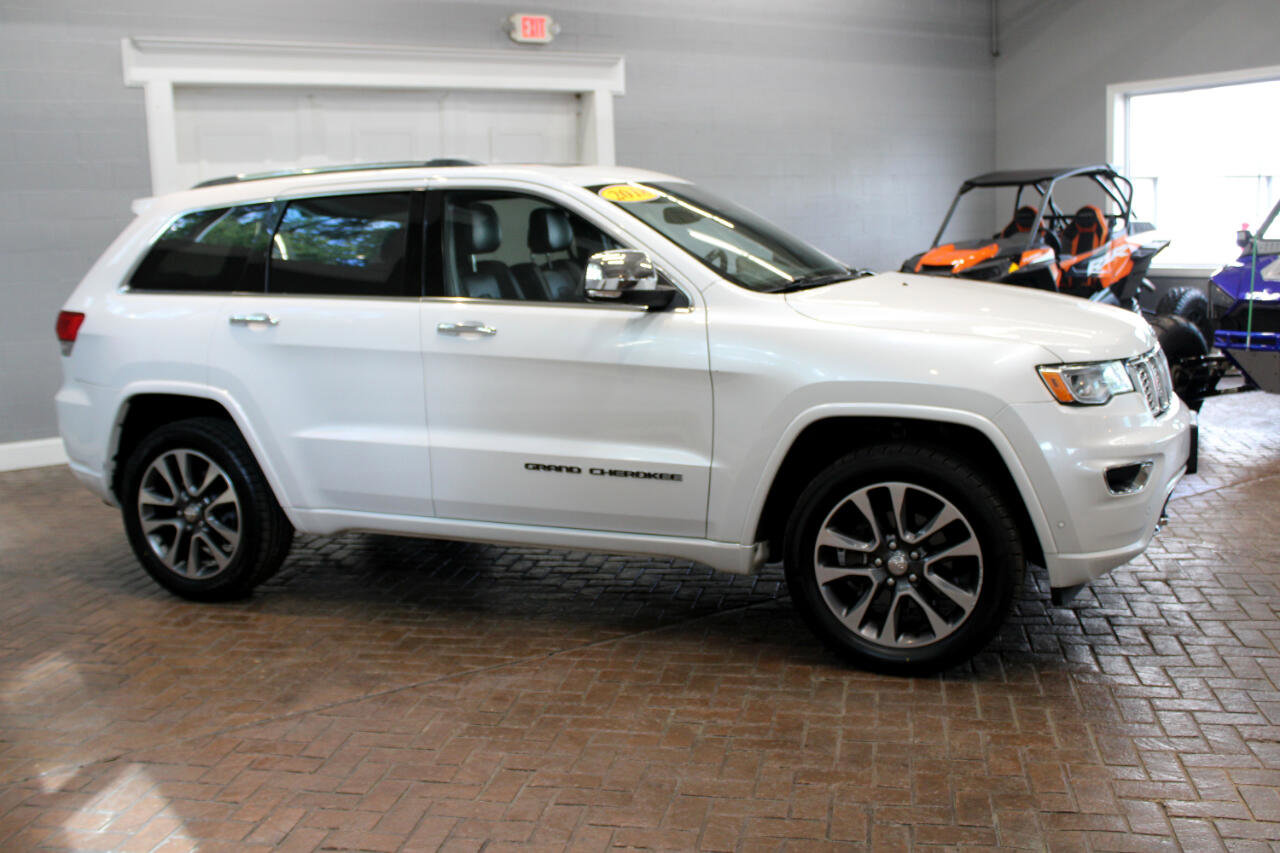 Used 2018 Jeep Grand Cherokee Overland image 9