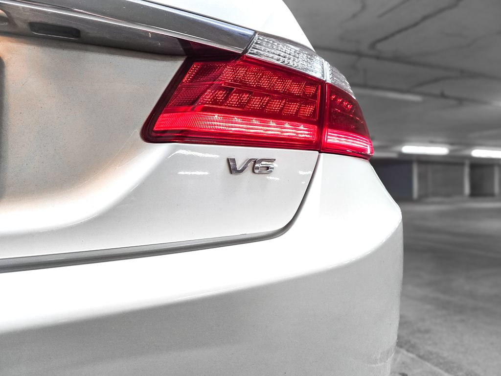 Used 2013 Honda Accord EX-L image 10