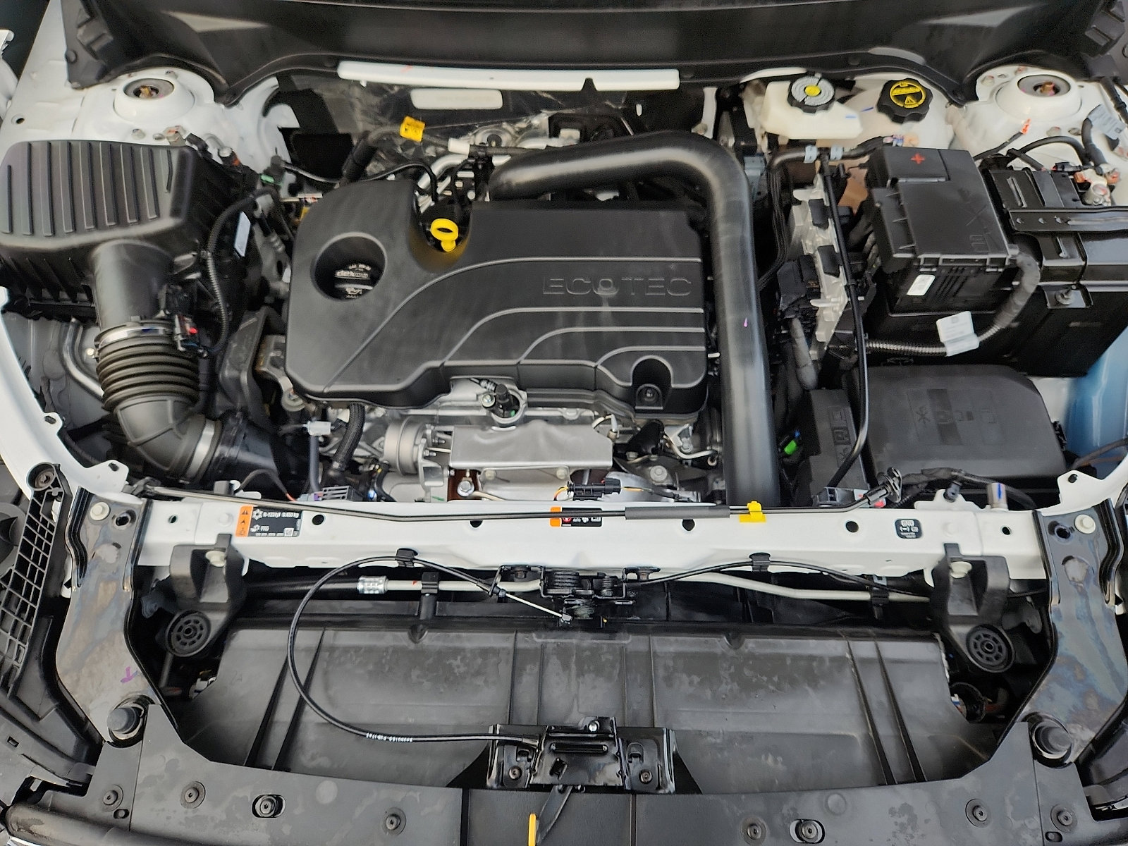 Used 2024 GMC Terrain SLT w/ Infotainment Package II image 34