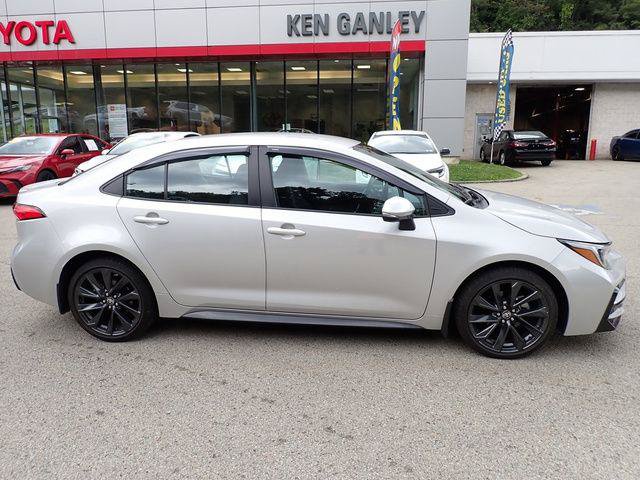 Certified 2024 Toyota Corolla SE FWD image 2