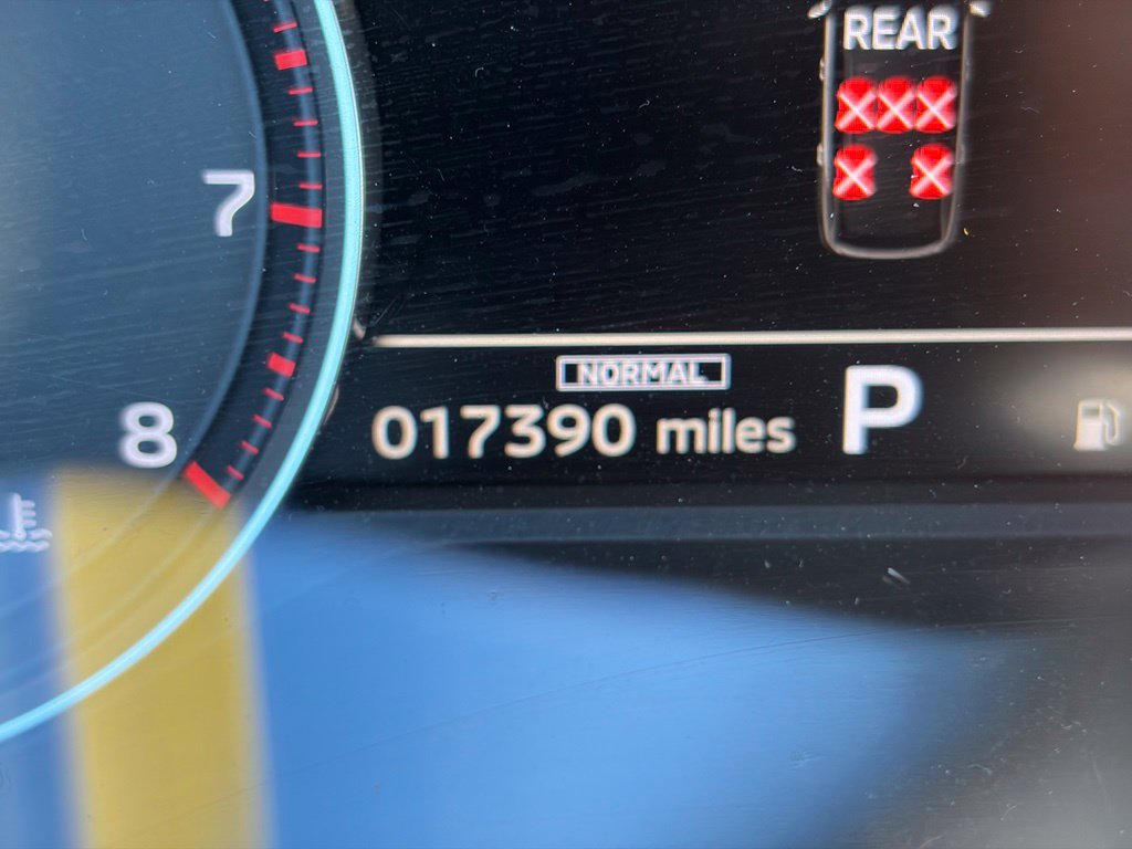 Used 2025 Mitsubishi Outlander SE AWD/4WD image 34