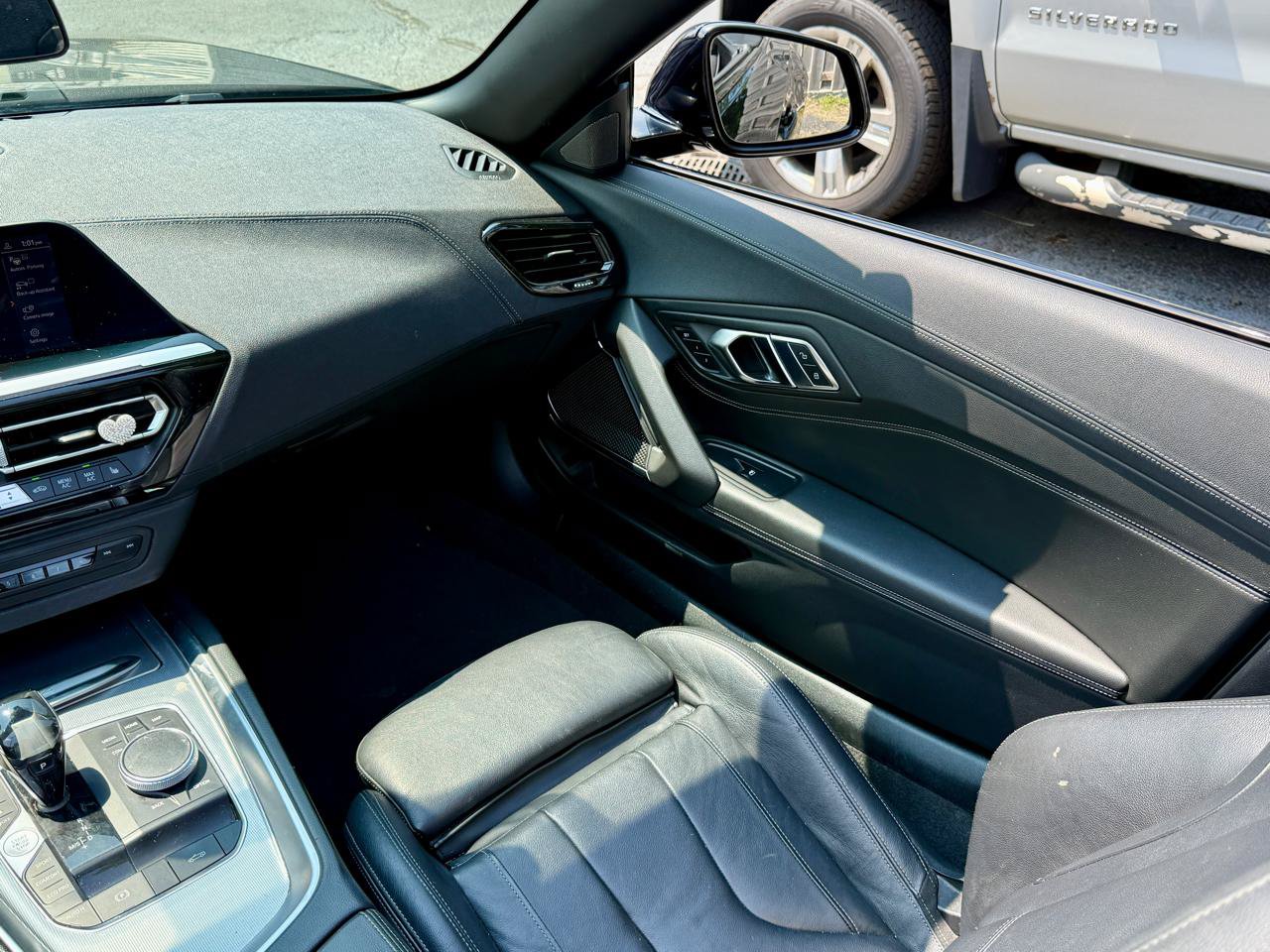 Used 2019 BMW Z4 sDrive30i w/ M Sport Package RWD image 28