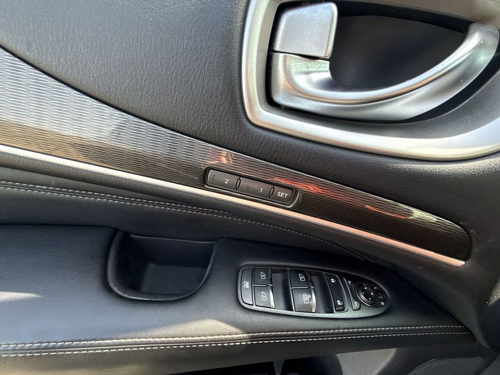 Used 2017 INFINITI QX60 AWD w/ Premium Plus Package image 30