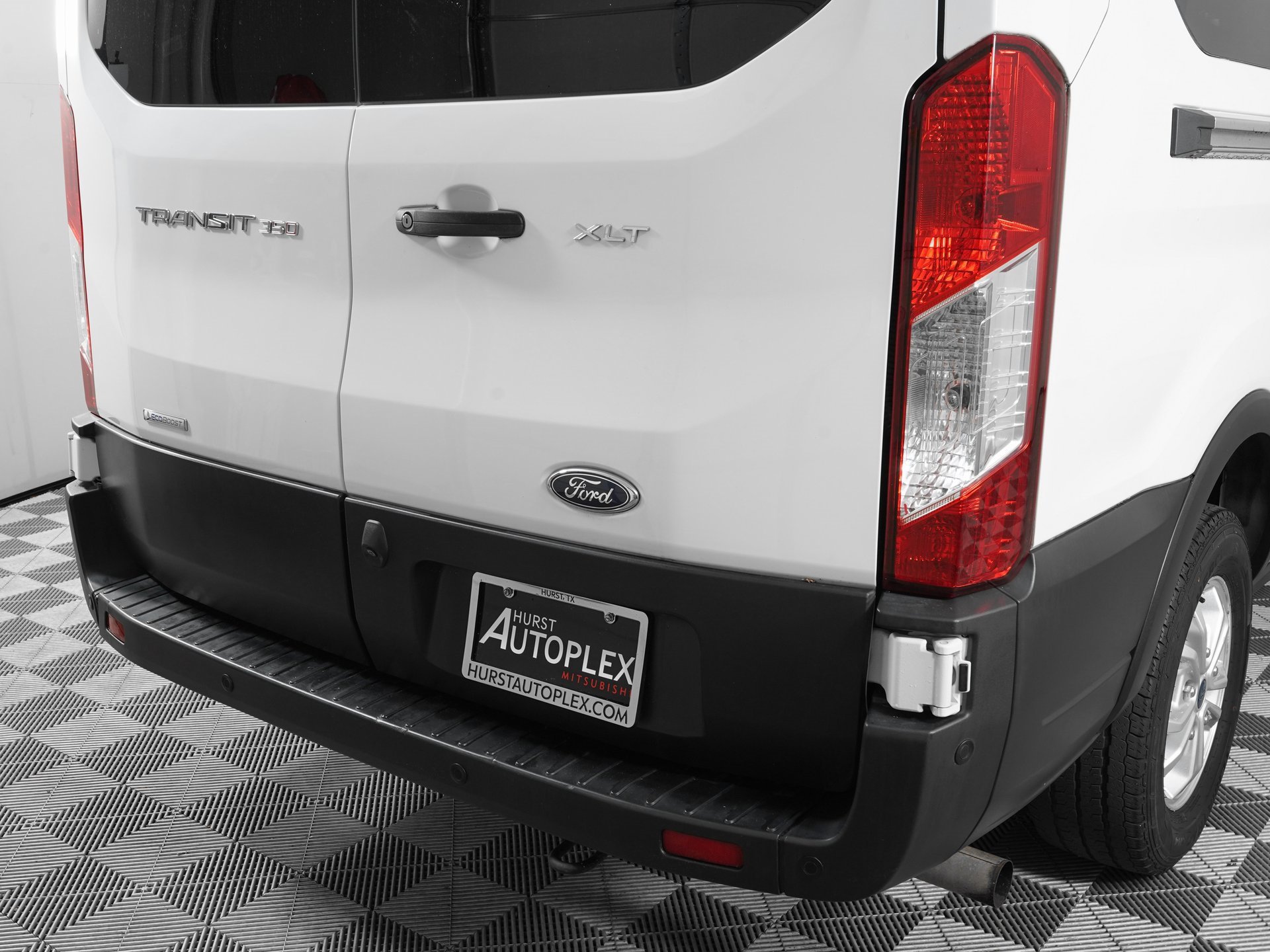 Used 2021 Ford Transit 350 XLT image 28