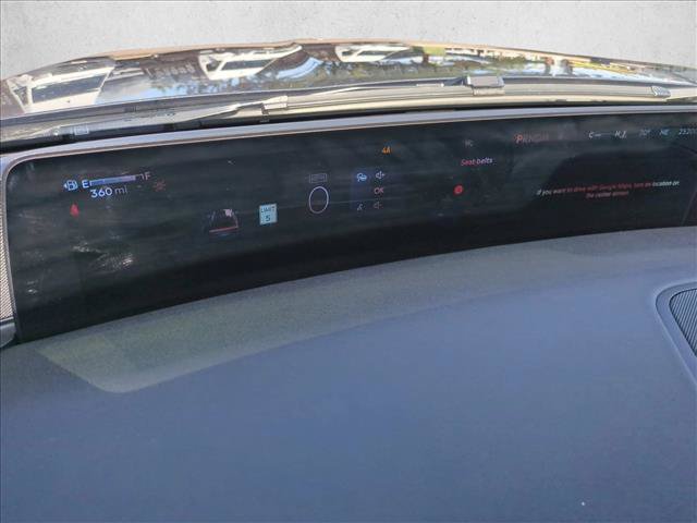 Used 2025 Lincoln Navigator Reserve AWD/4WD image 11