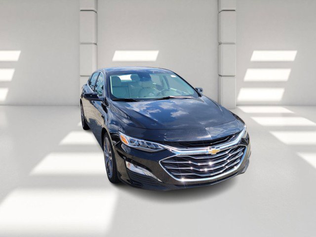 Used 2024 Chevrolet Malibu LT image 3