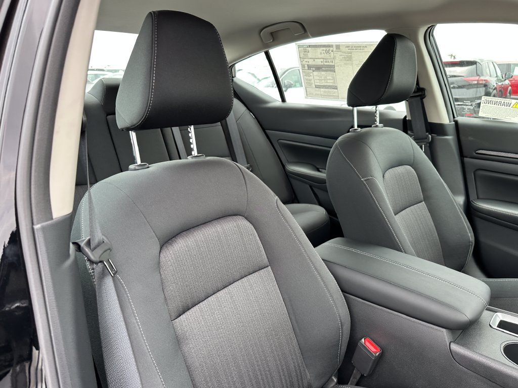 New 2026 Nissan Altima 2.5 SV FWD image 17