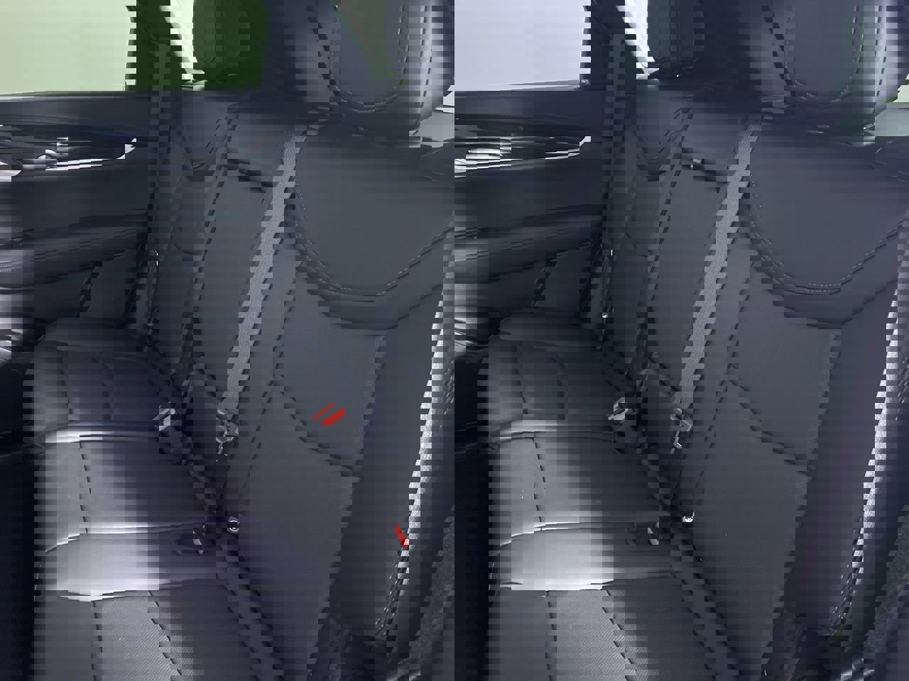 Certified 2022 Cadillac XT5 Premium Luxury image 15