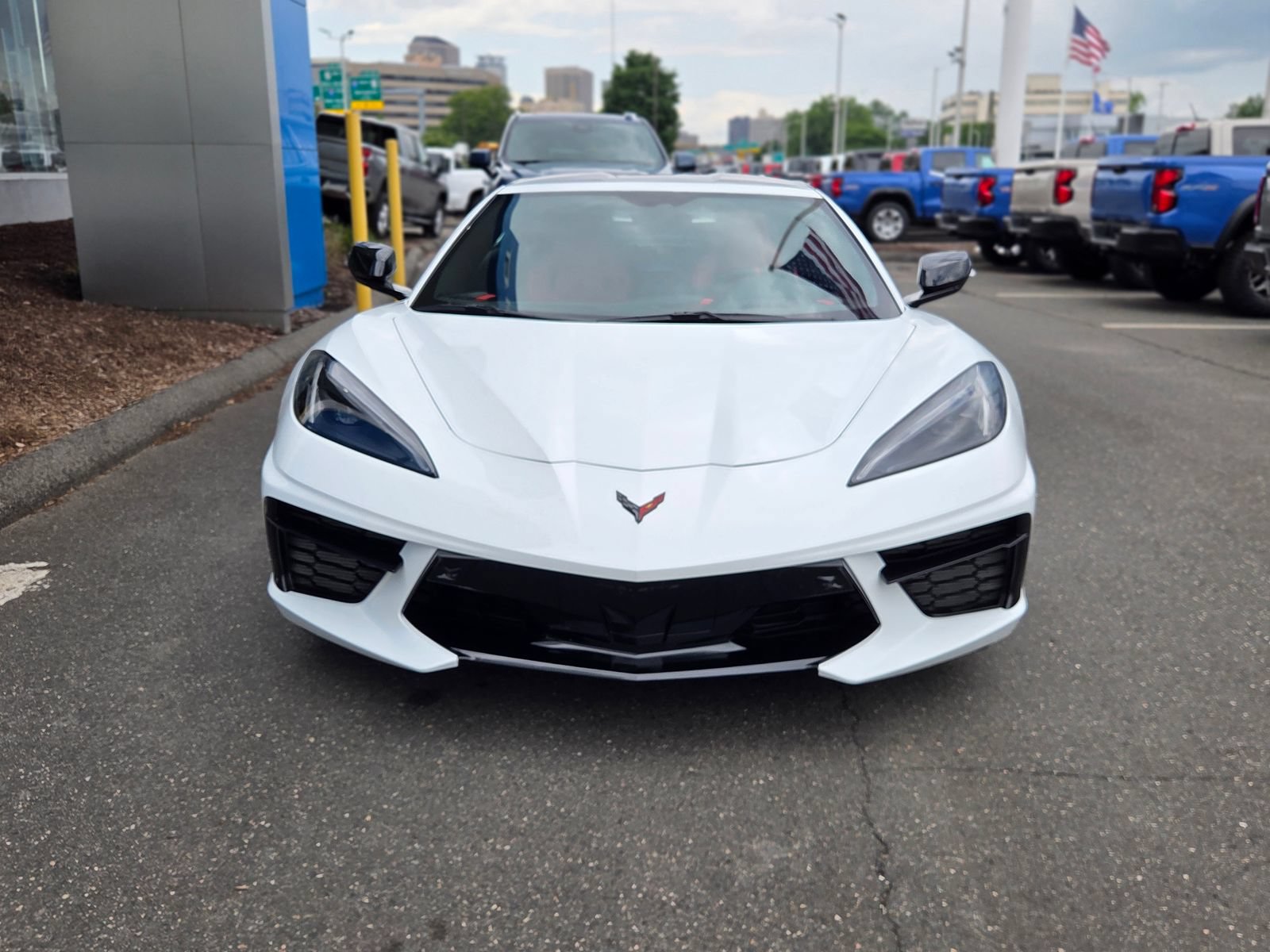 Used 2023 Chevrolet Corvette Stingray Preferred Cpe w/ Battery Protection Package RWD image 2