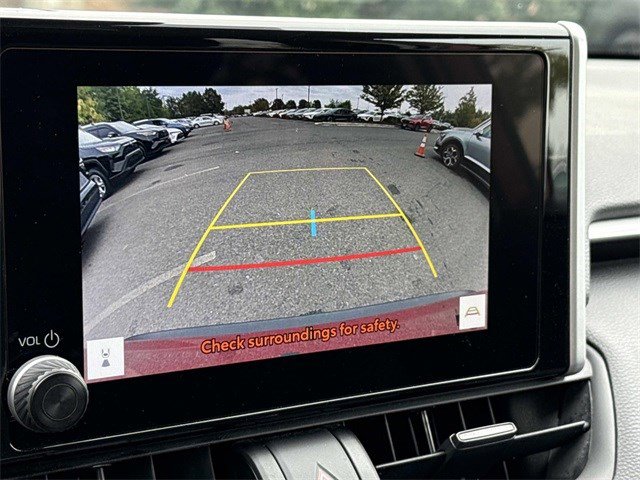 Used 2024 Toyota RAV4 XLE image 20