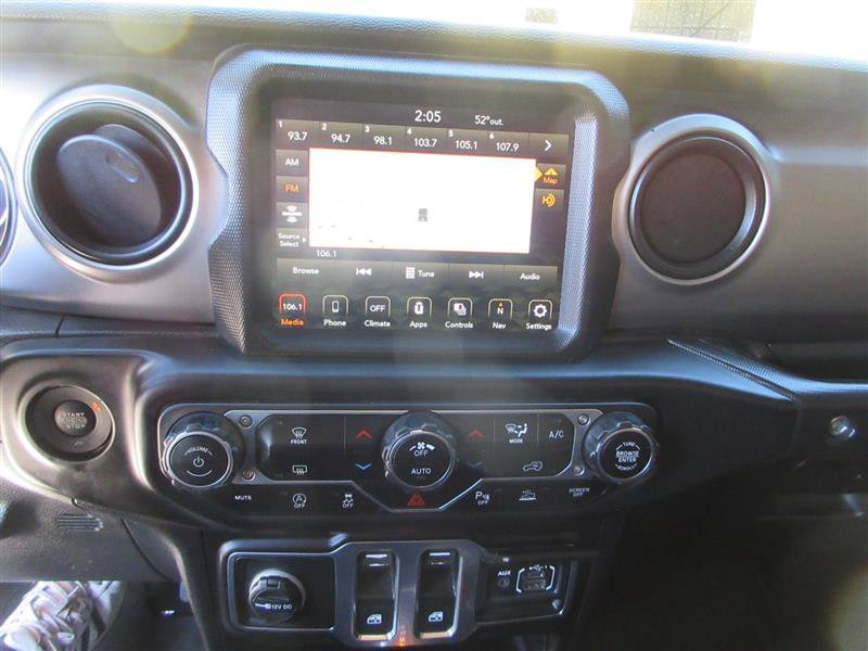 Used 2021 Jeep Wrangler Sport image 20