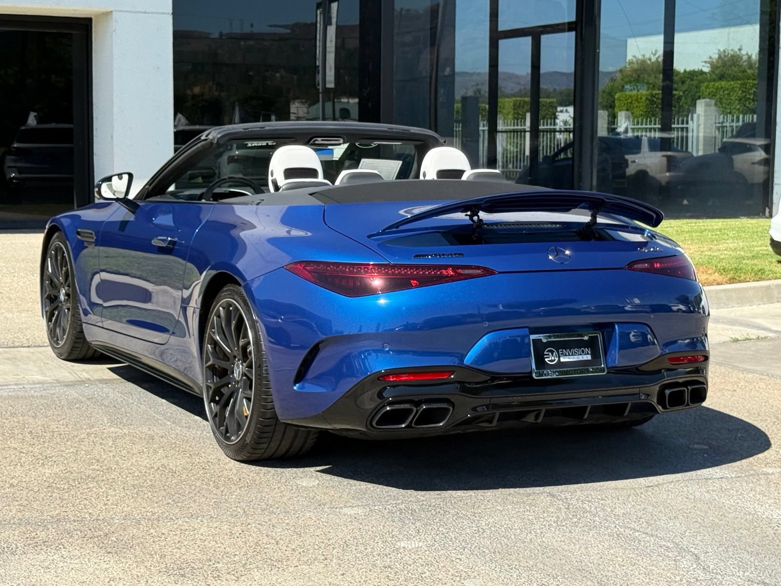 Used 2023 Mercedes-Benz SL 63 AMG 4MATIC image 10