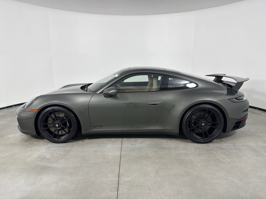 Certified 2024 Porsche 911 Carrera GTS RWD image 2