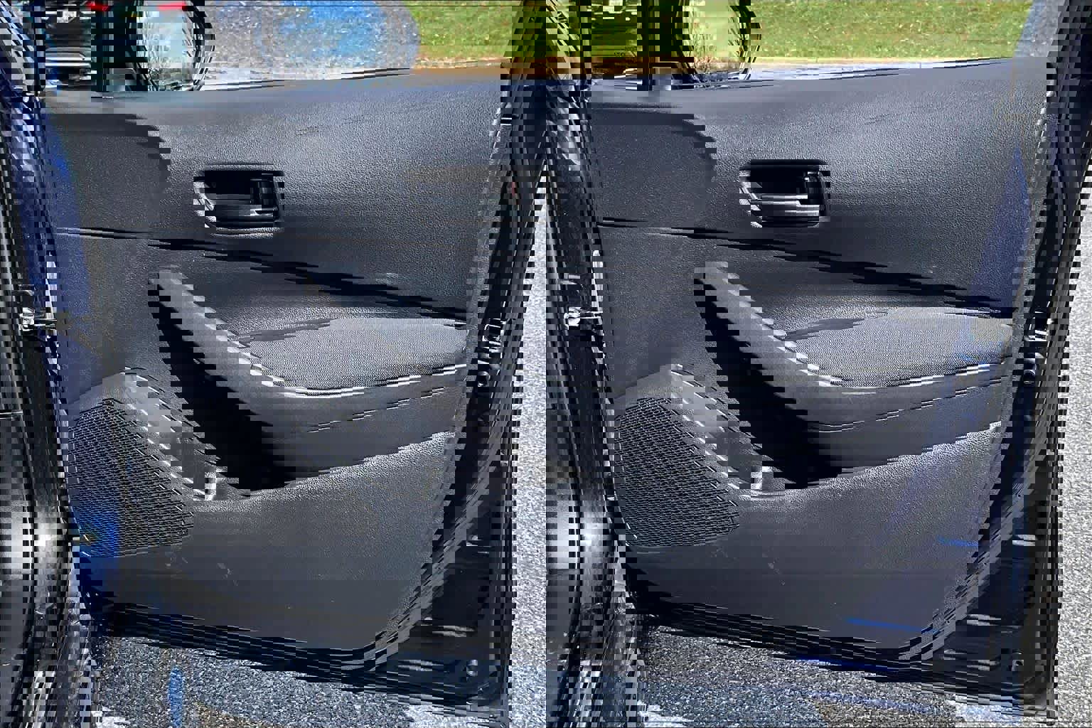 Used 2022 Toyota Corolla LE image 22