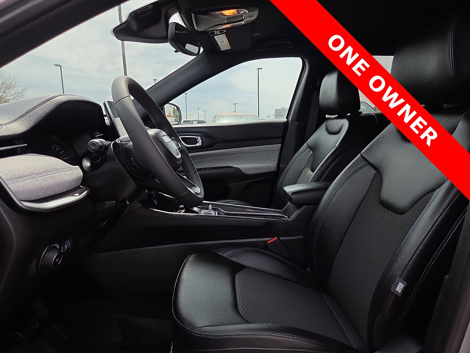 Used 2024 Jeep Compass Latitude AWD/4WD image 15