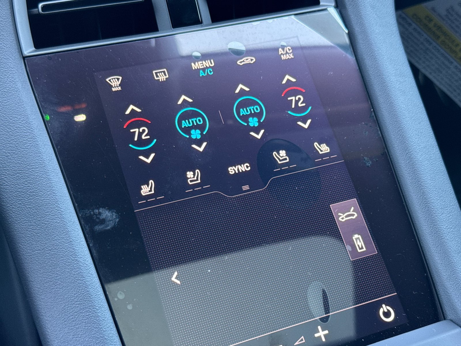 New 2026 Porsche Taycan 4S AWD/4WD image 24