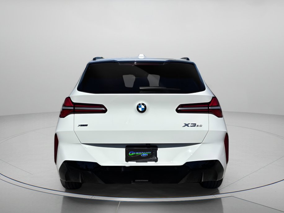 Used 2025 BMW X3 xDrive30i w/ M Sport Package image 4