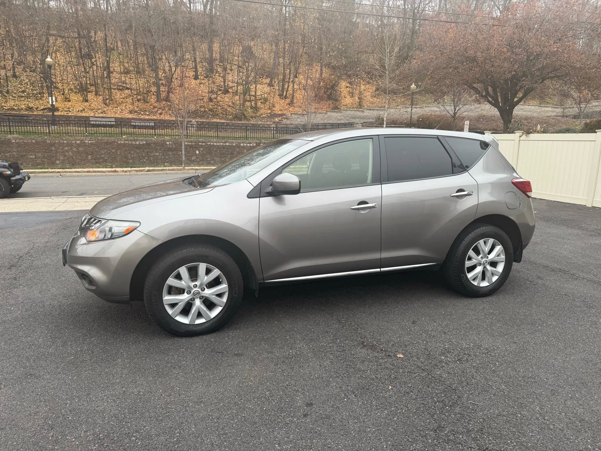 Used 2012 Nissan Murano S image 3