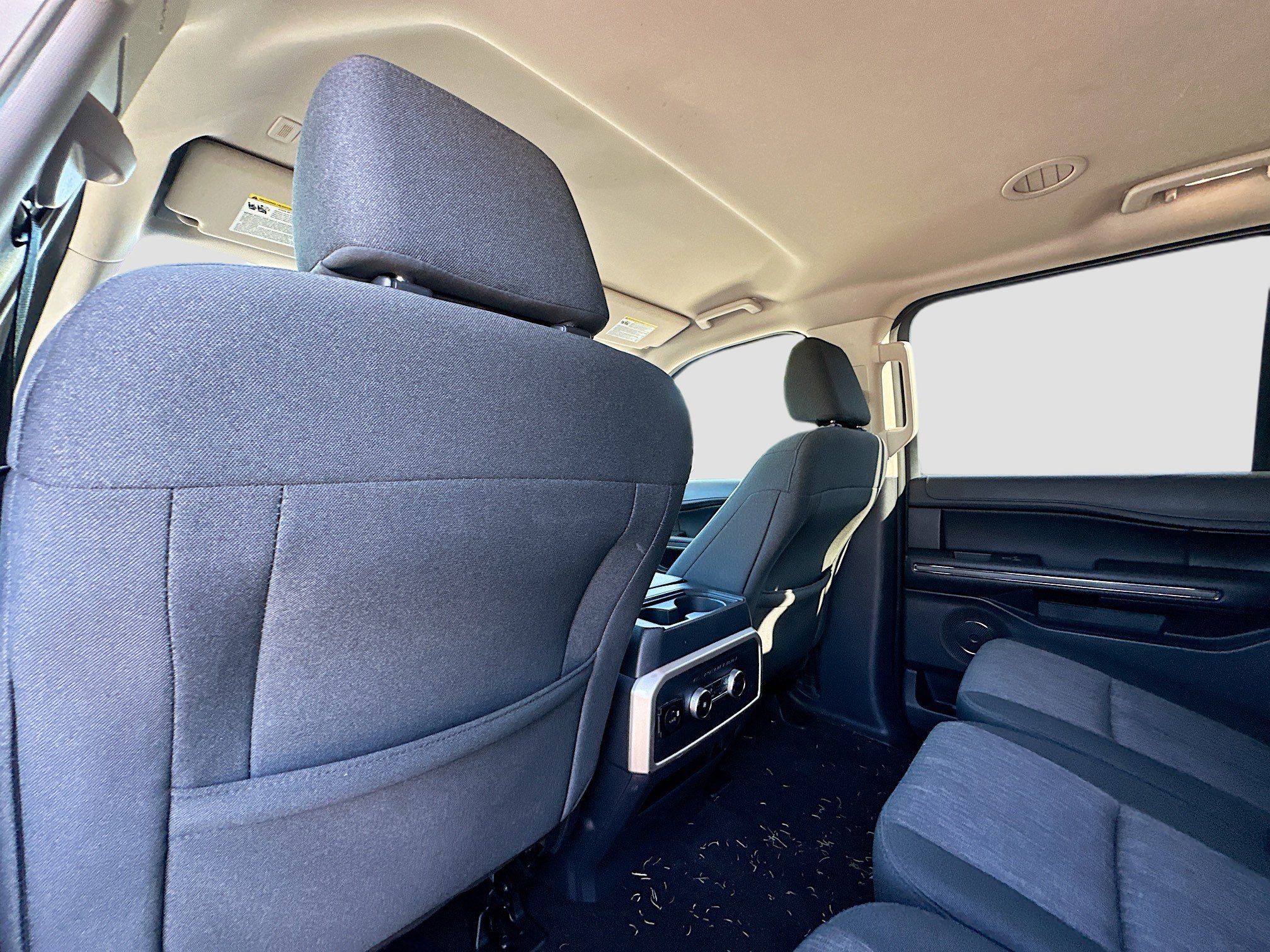 Used 2022 Ford Expedition XLT image 25