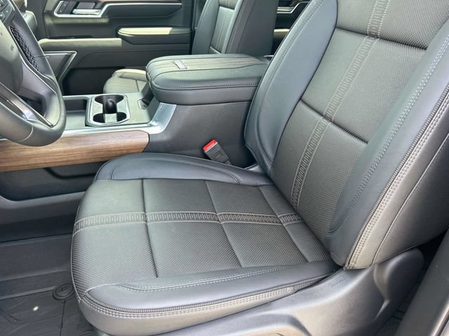 New 2026 Chevrolet Silverado 2500 High Country w/ Midnight Edition AWD/4WD image 26