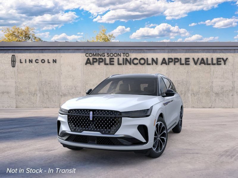 New 2026 Lincoln Nautilus Reserve AWD/4WD image 2