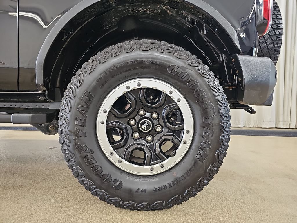 Used 2022 Ford Bronco Big Bend w/ Sasquatch Package AWD/4WD image 38