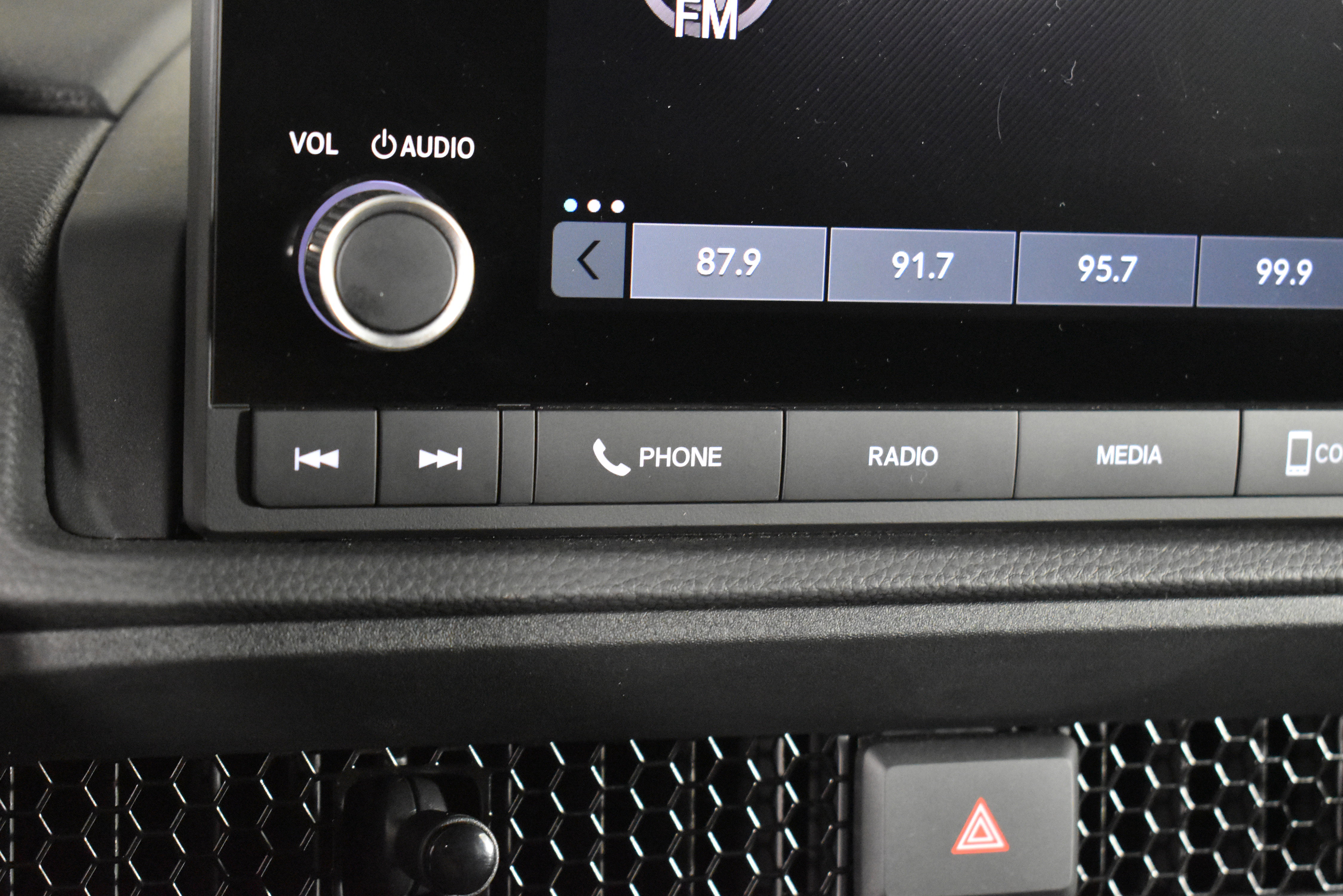 Used 2025 Honda CR-V Sport image 30