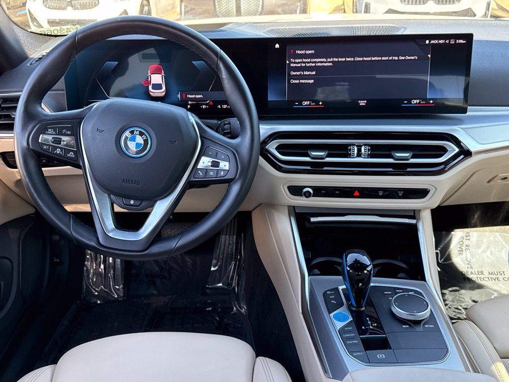 Certified 2023 BMW i4 eDrive35 RWD image 30