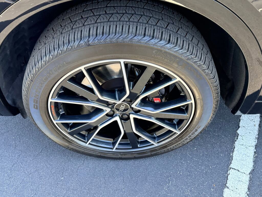 Used 2024 Audi SQ5 Prestige image 16