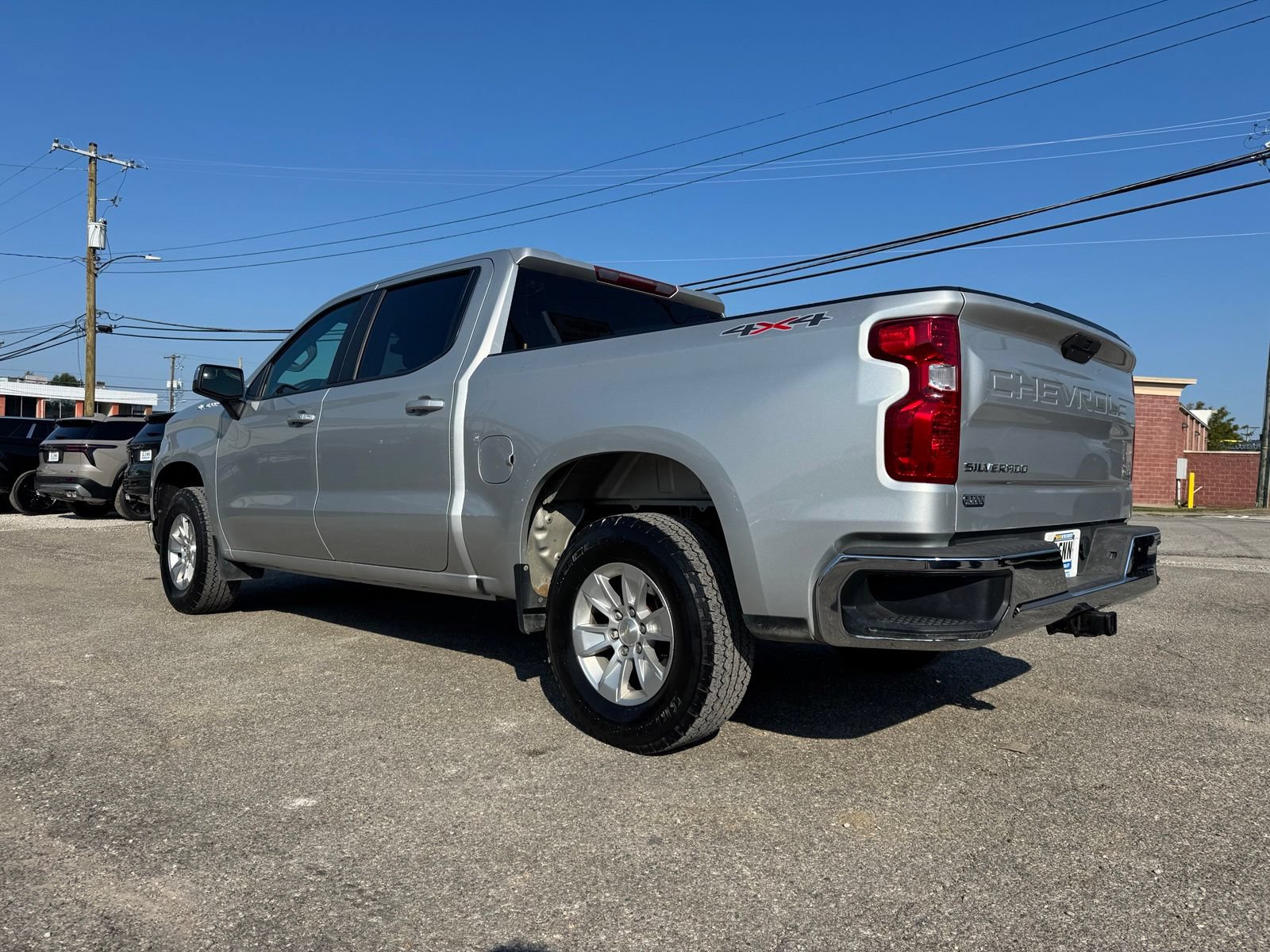 Used 2021 Chevrolet Silverado 1500 LT w/ Work Truck Package AWD/4WD image 7