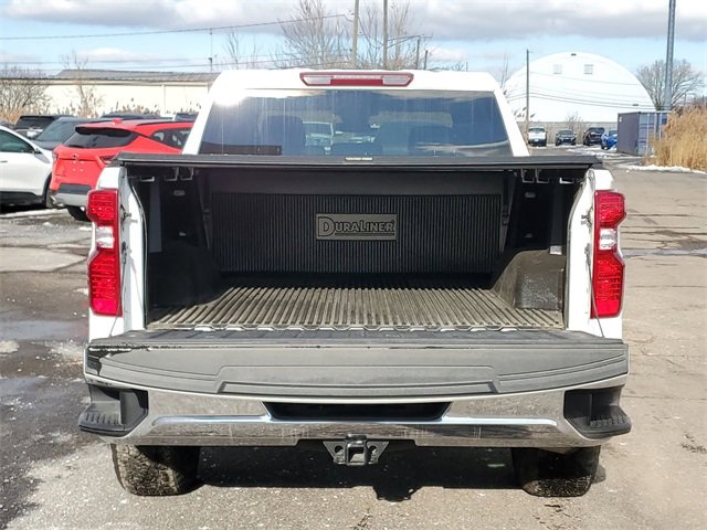 Used 2024 Chevrolet Silverado 1500 LT image 25