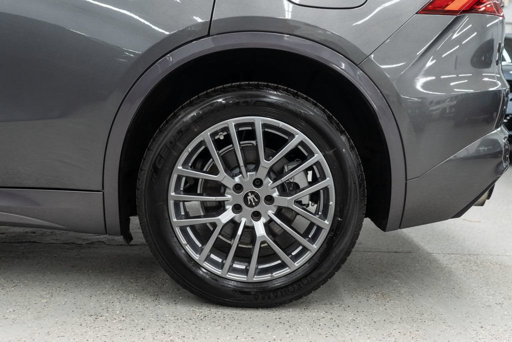 Used 2023 Maserati Grecale GT AWD/4WD image 33