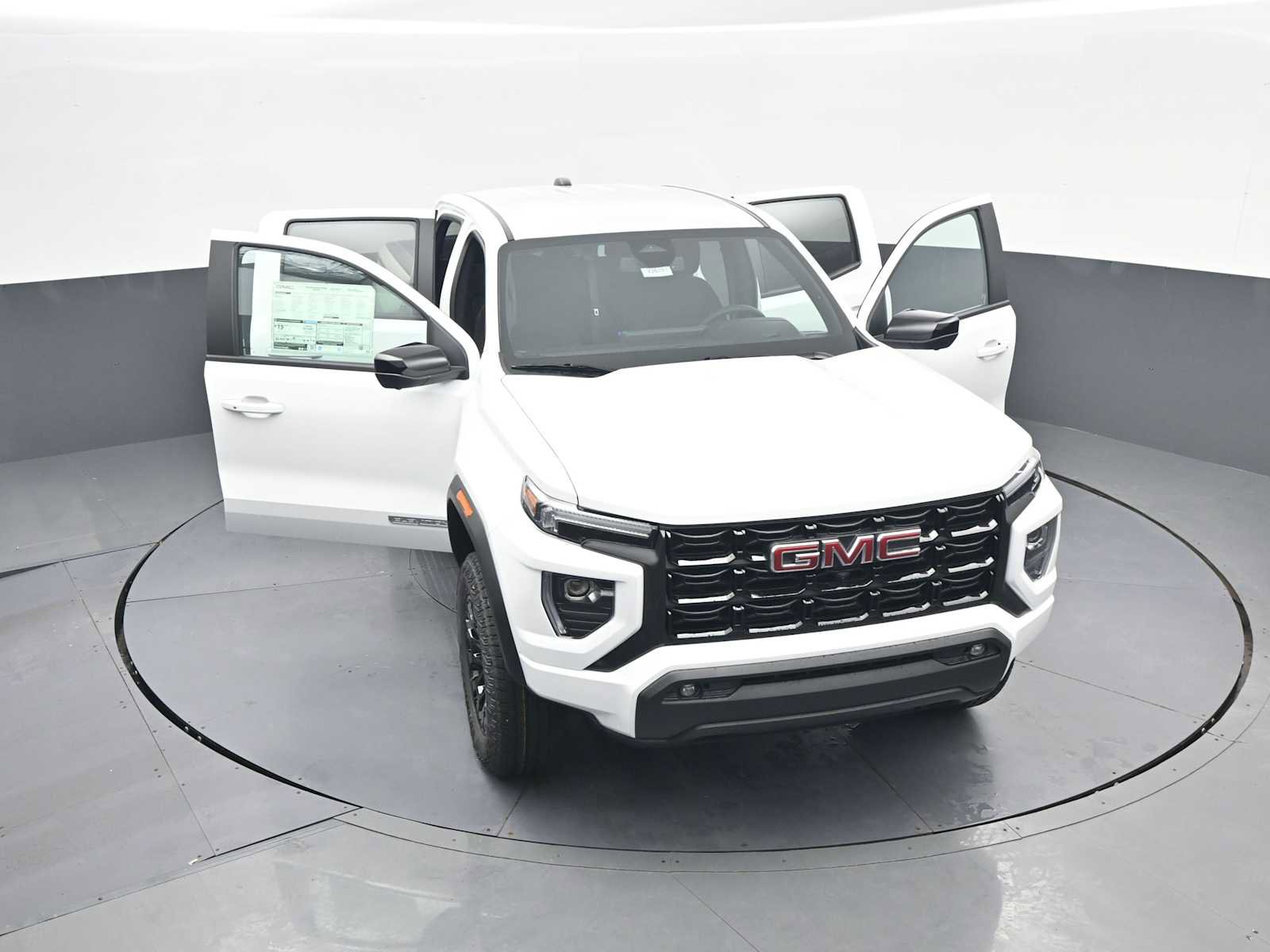New 2026 GMC Canyon Elevation w/ Convenience Package image 42