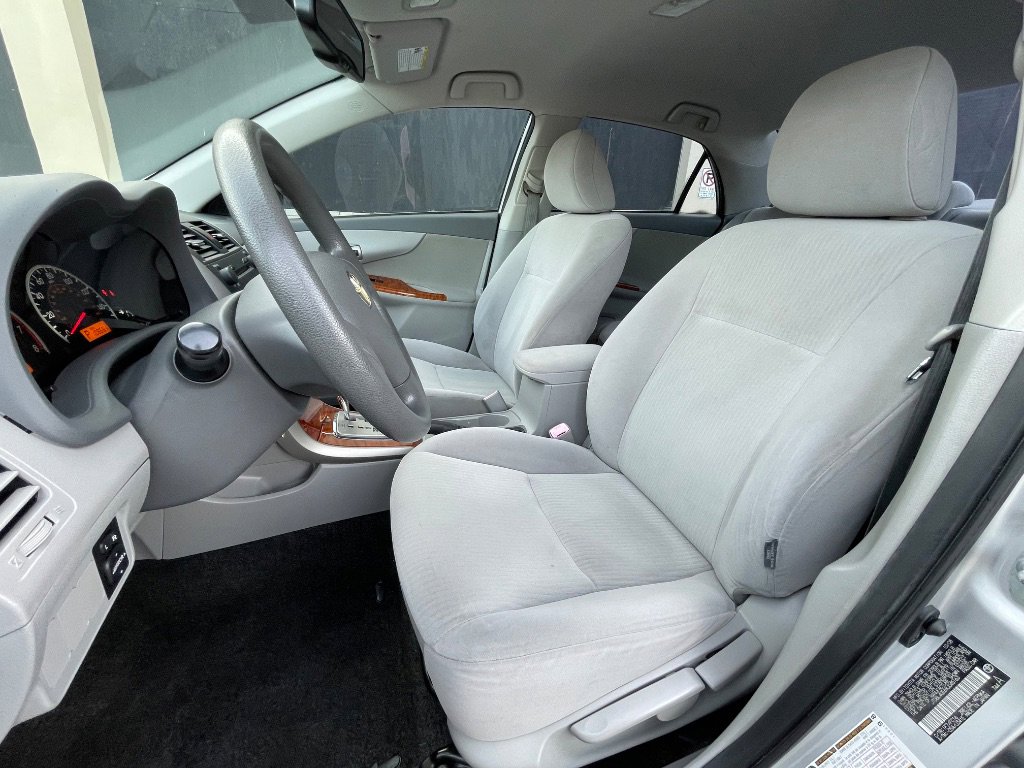 Used 2009 Toyota Corolla XLE FWD image 33