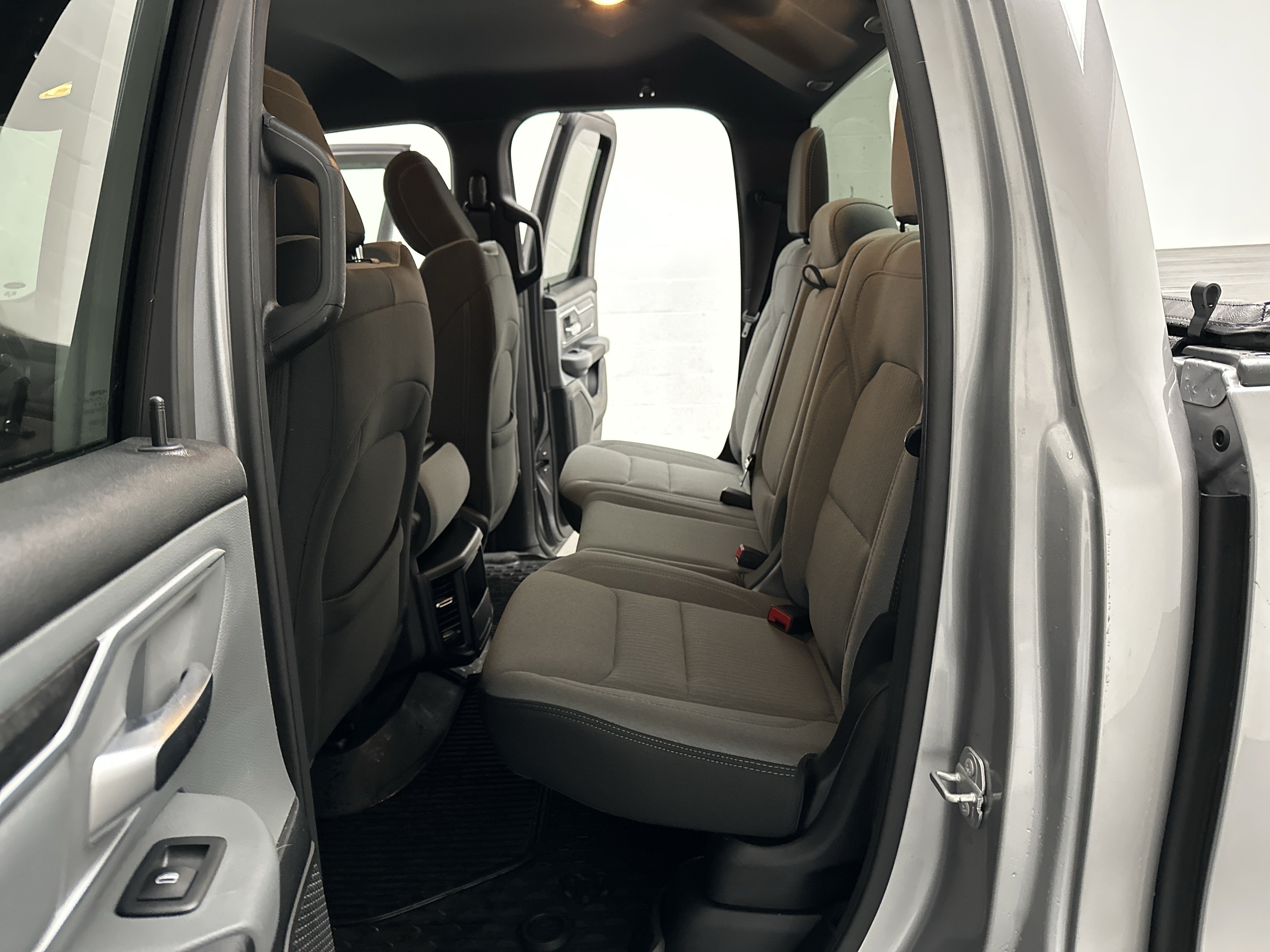 Used 2021 RAM 1500 Big Horn AWD/4WD image 21