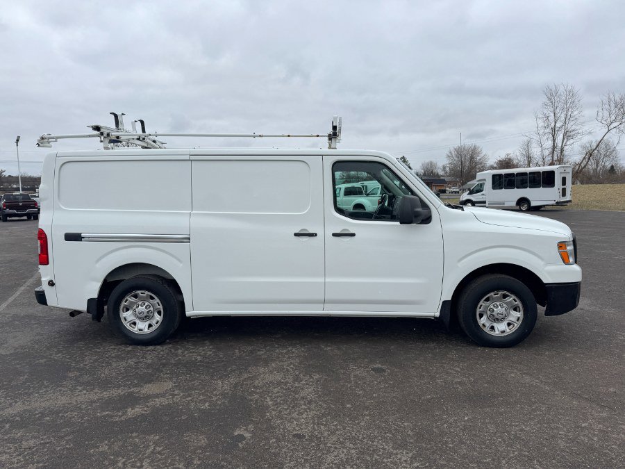 Used 2015 Nissan NV 2500 S image 6