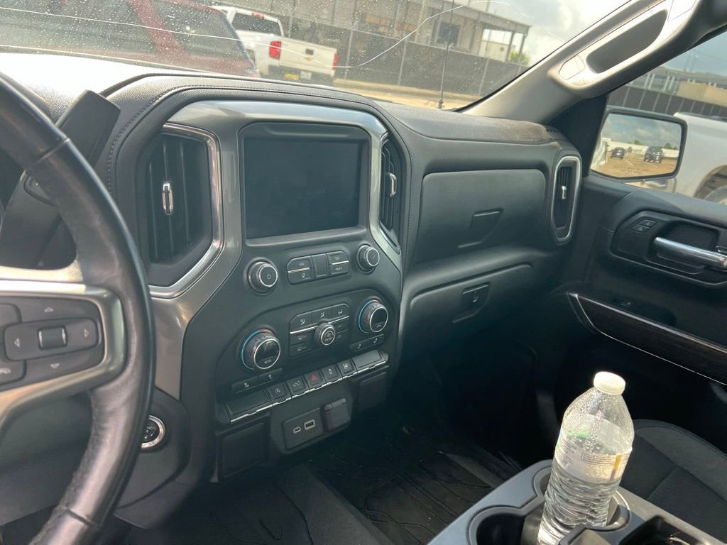 Used 2022 Chevrolet Silverado 1500 LT RWD image 12