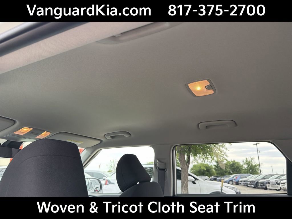 Certified 2025 Kia Soul LX image 18