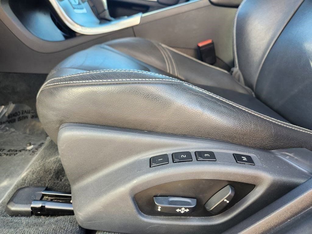 Used 2018 Volvo S60 T5 Dynamic w/ Protection Package image 7