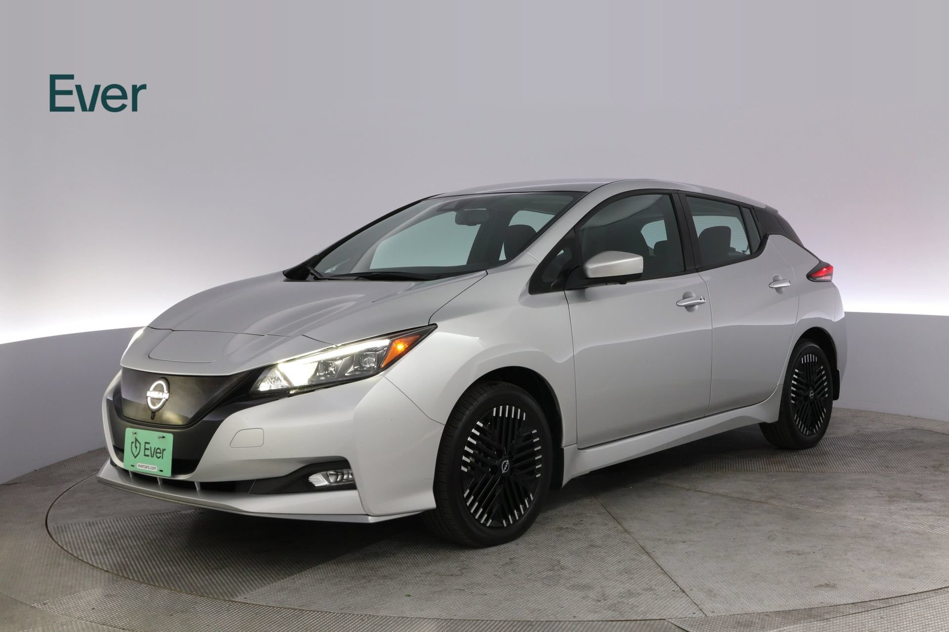 Used 2024 Nissan Leaf SV Plus FWD image 2