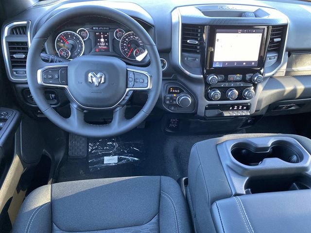 New 2026 RAM 1500 4x4 Crew Cab image 8