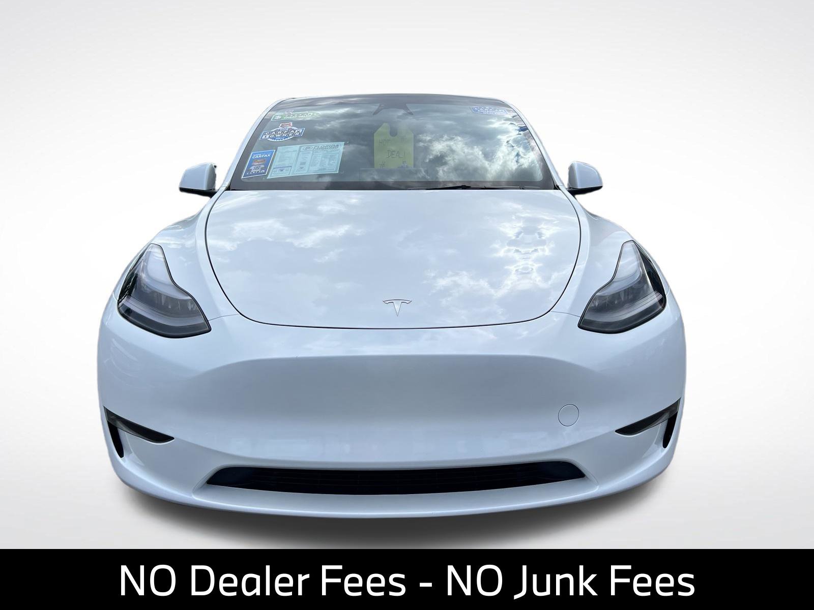Used 2025 Tesla Model Y Long Range RWD image 2