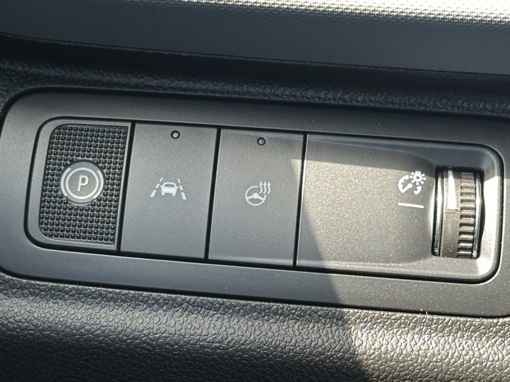 New 2027 Chevrolet Bolt LT image 23