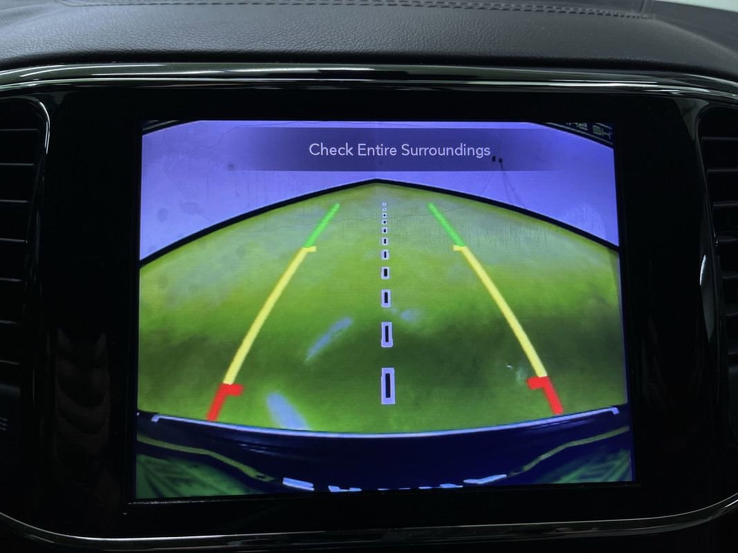 Used 2020 Jeep Grand Cherokee Summit w/ Platinum Series Group image 22