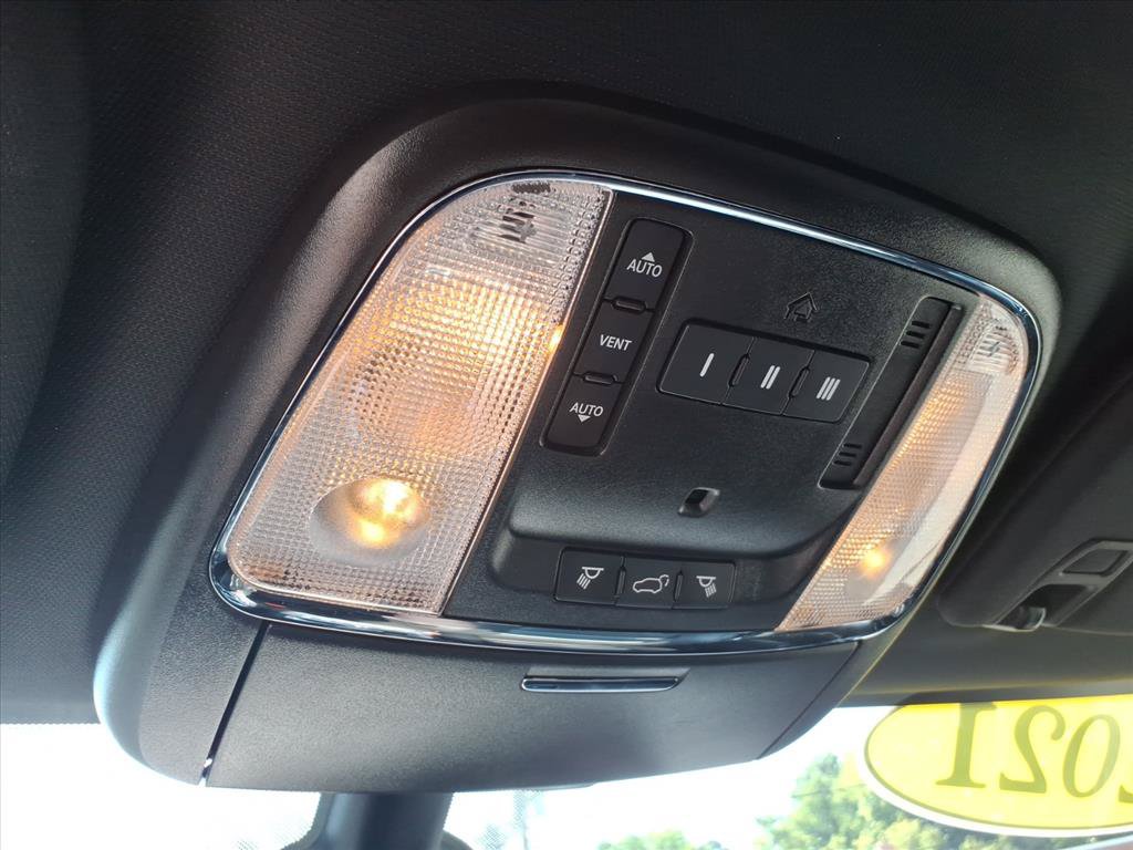 Used 2021 Jeep Grand Cherokee Limited AWD/4WD image 34